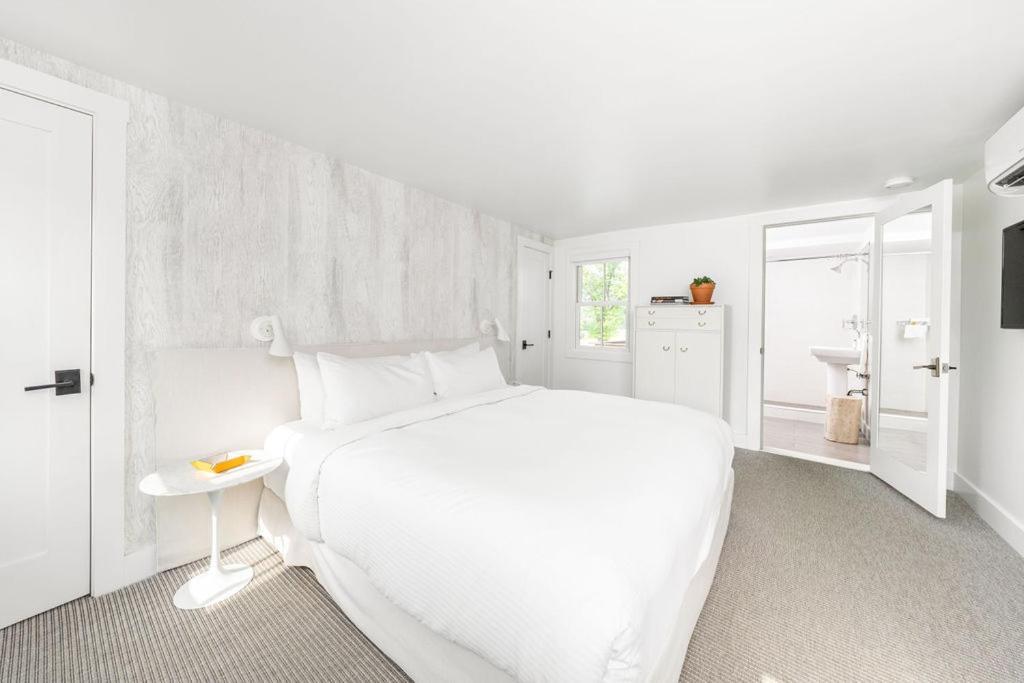 White Moose Inn Washington エクステリア 写真