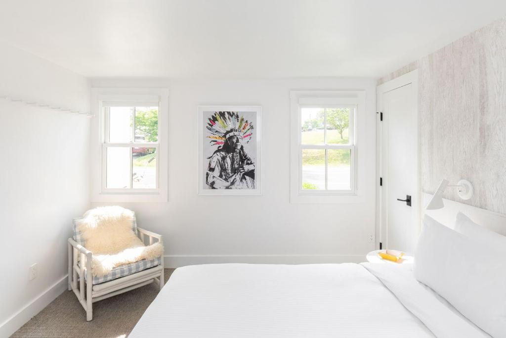 White Moose Inn Washington エクステリア 写真